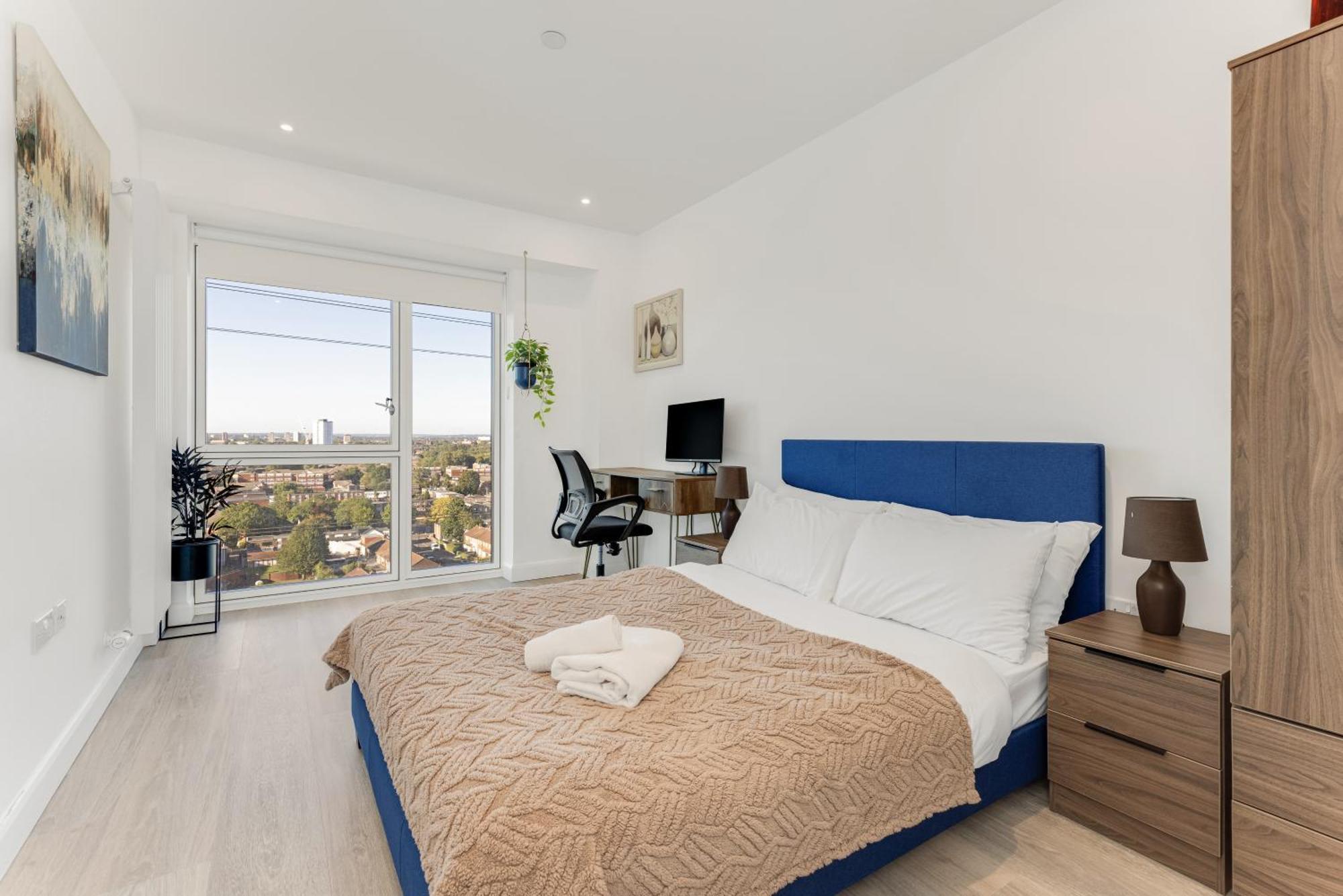 Urban Luxe Retreat Apartment London Bagian luar foto